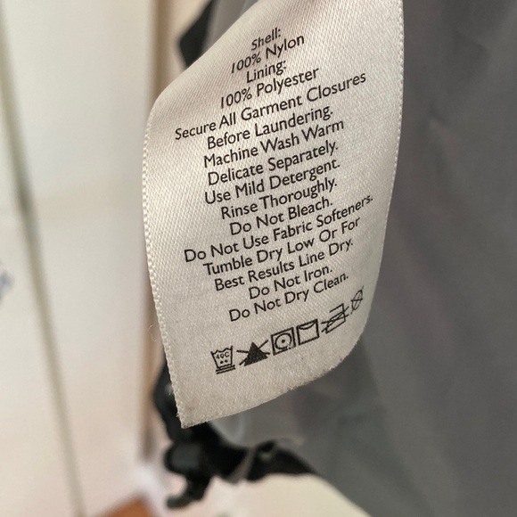 Eddie Bauer Womens Weather Edge Rain/Storm Jacket - Picture 11 of 16